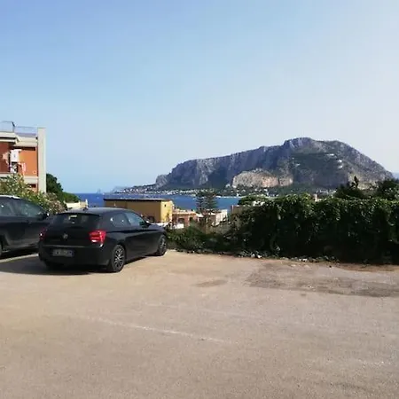 Archibianchi Mondello Holiday home